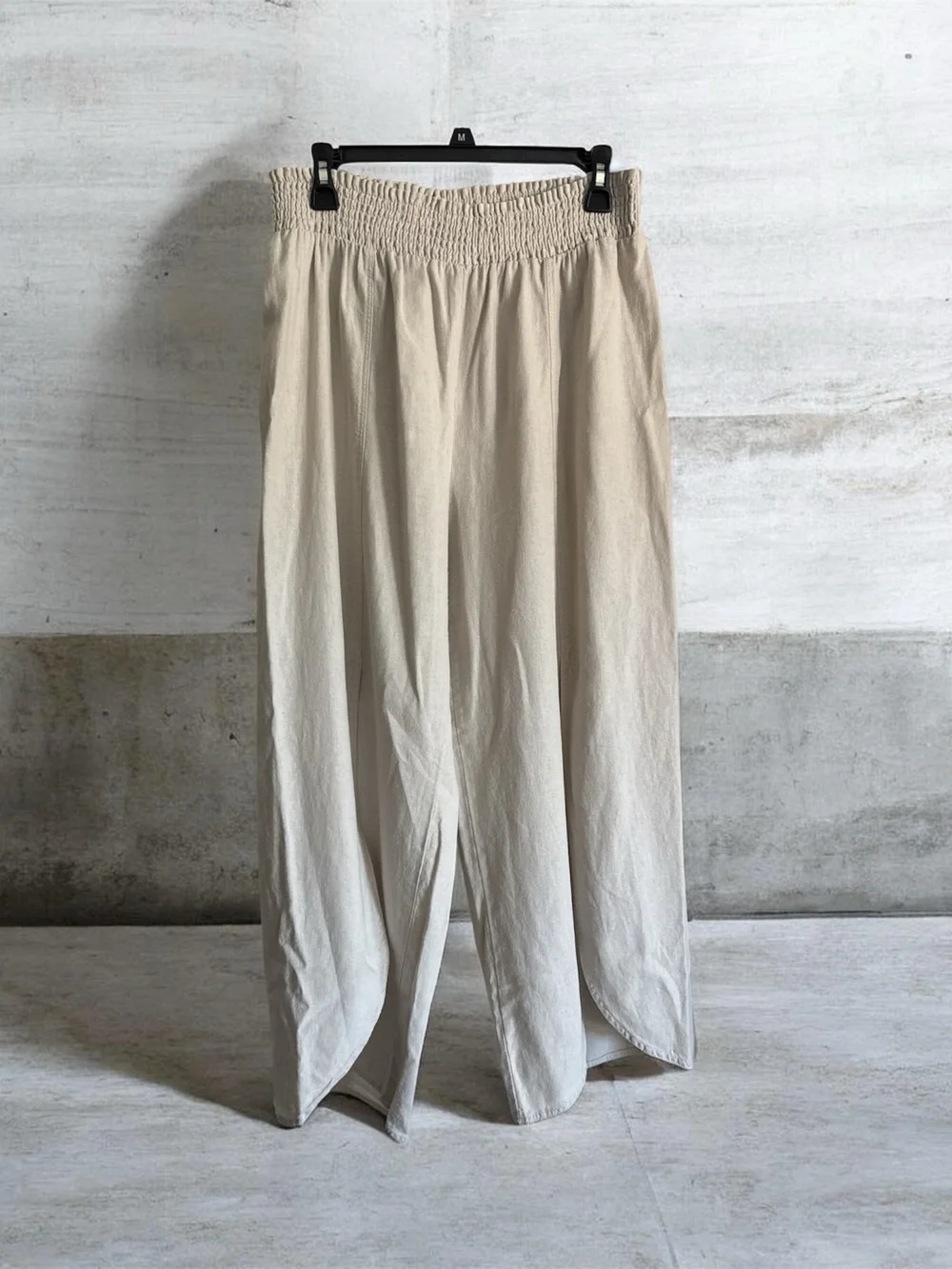 Land ’n Sea Relaxed Elastic-Waist Beige Women’s Pants (L) - Picture 1 of 3